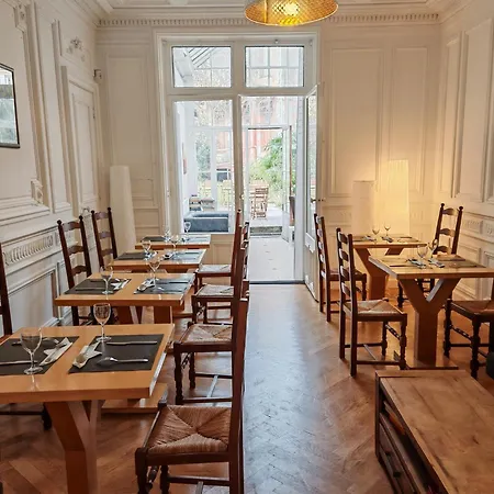 住宿加早餐酒店 Le Jardin Cafe